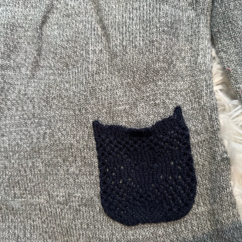 Girls‎ Gray Sweater Dress Size 4/5 Cat Pocket Knit Long Sleeve Cute Cozy